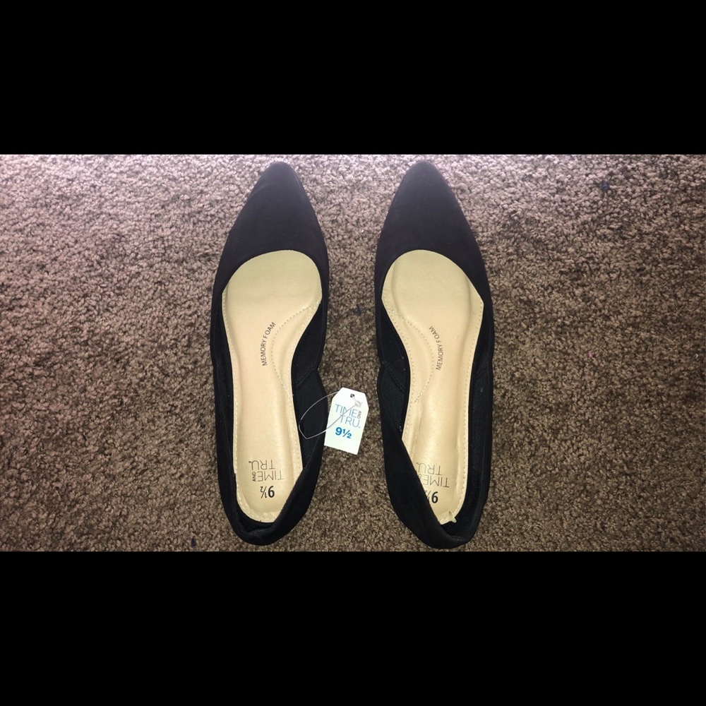 Women’s Casual Shoes
